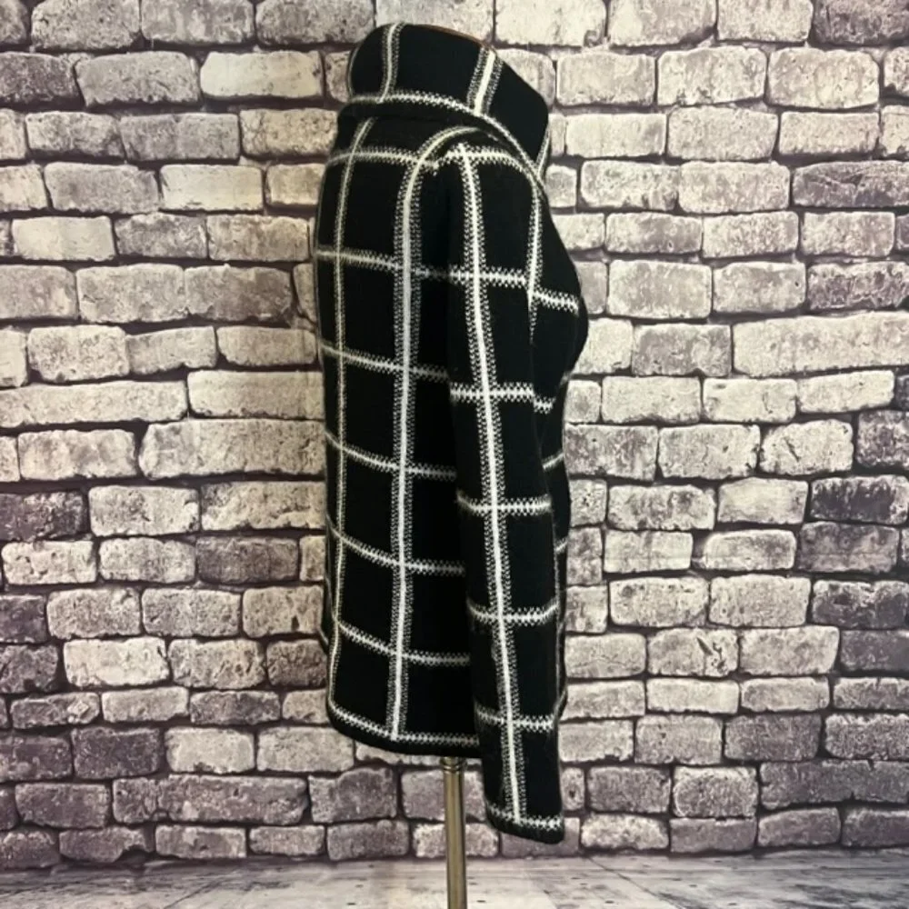 Ellen Tracy Black & White 1 Button Cardigan Sweater Size Small